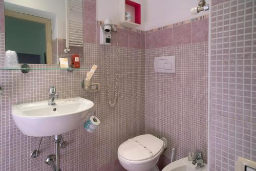 Triple Room image 4