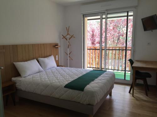 1 double bed