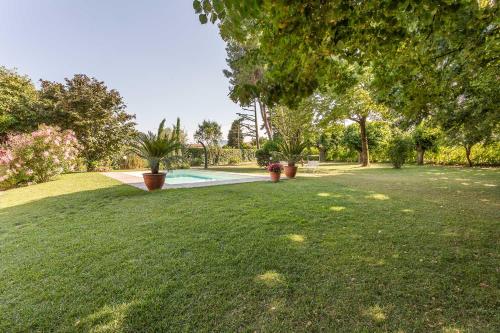 Podere con piscina sulle colline di Rimini