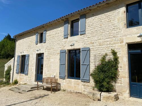 Château des Loups - Les Pommiers - Location saisonnière - Échiré