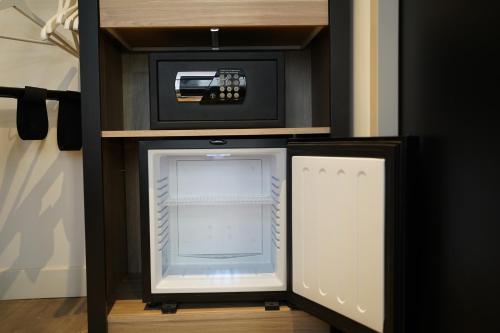 Alive Hotel De Quebec - image 7