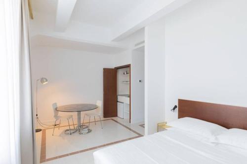 Corso Novara 5 - Toledo Design Apartment
