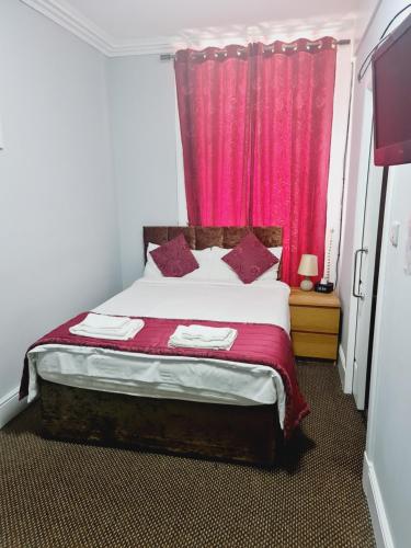 Dalry Guesthouse - image 10