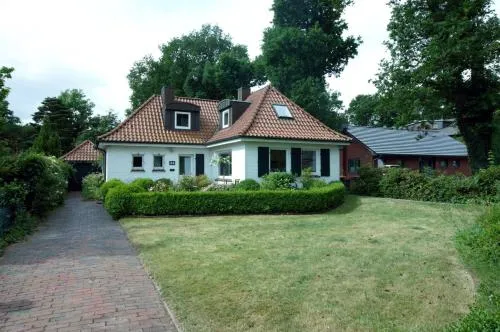 Haus Tapken mit Meerblick in Varel, Deutschland
