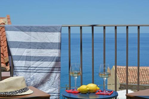  Donna Luna Terrazza S Ambrogio in SantʼAmbrogio