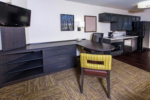 Candlewood Suites Appleton