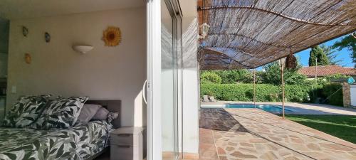 Vista, Studio indépendant à la Villa Garlaban 3 étoiles (Studio independant a la Villa Garlaban 3 etoiles) in Gemenos