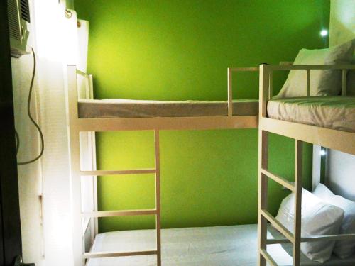 Crossroads Hostel Manila, Манила (фото 10)