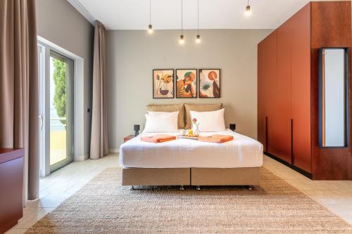 Superior Twin or Double Room image 1