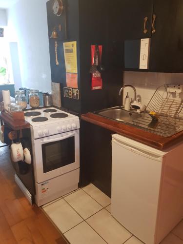 Easkey Hostel in เอียสกี