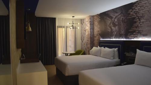 Superior Twin Room - Non-Smoking image 3