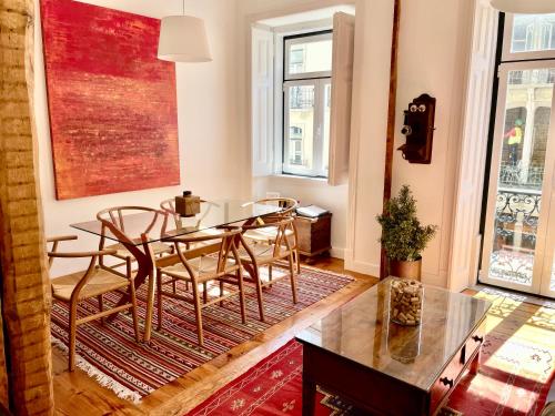 4 Bedroom Apartment on the City Center, Лиссабон