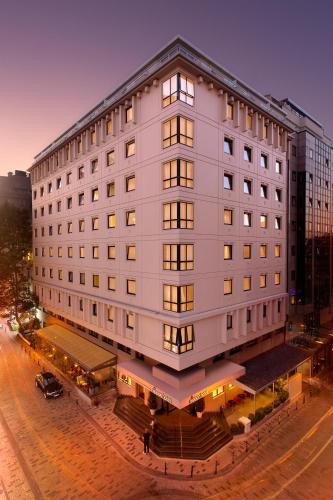 Nippon Hotel, Стамбул