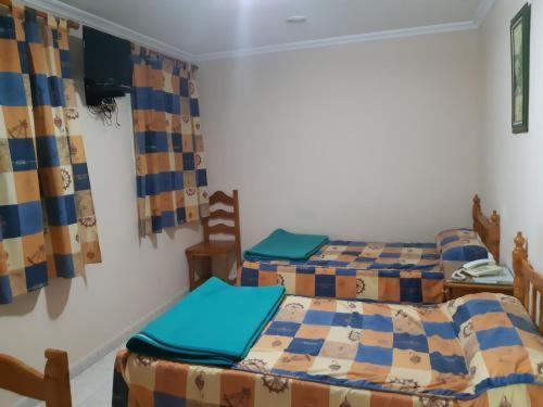 Hostal ALGECIRAS in อัลเจซิราส