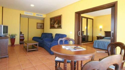 Hotel Porfirio - image 11