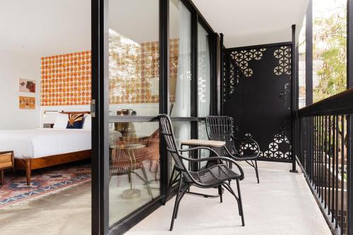 King Room with Pool View