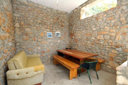 Seaside secluded apartments Cove Pobij, Hvar - 8702