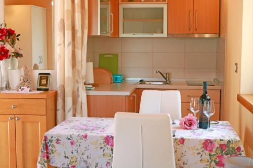 Konyha, Studio Apartment Volta in Crveni Vrh