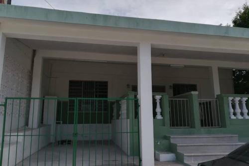 Casa pelicano, a 250 mts de la playa.
