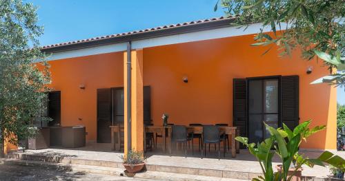 Exterior view, Welcomely - Domo Galante in Alghero Waterfront