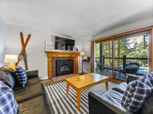 One-Bedroom Apartment room in Inner Circle 3 Condo