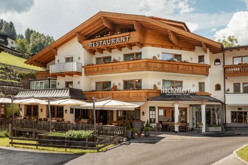 Kräuterhotel Hochzillertal 3 Sterne Superior - Hotel - Kaltenbach