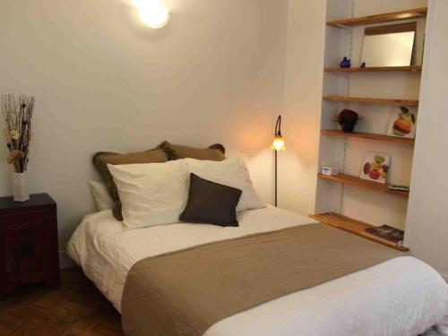 Montmartre Apartments Monet - image 9