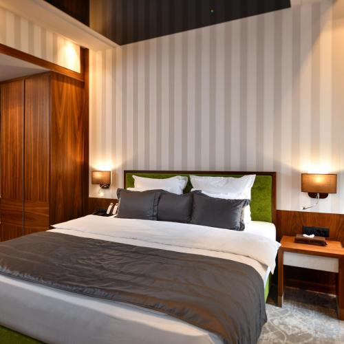 Heritage Hotel Krone - Tap to explore photos