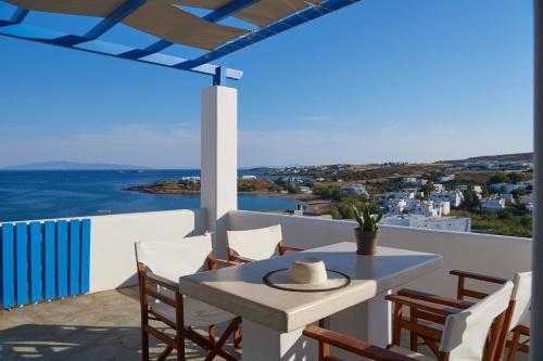 Cleopatra Seaside Homes Paros Room Type - Poseidon - Two Bedroom Family Apartment with Sea View and Patio