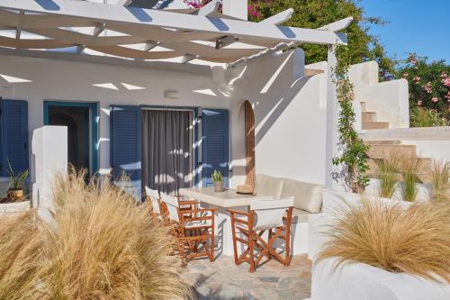 Cleopatra Seaside Homes, Logaras, Paros