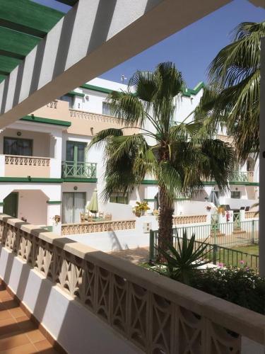  Luxury 1 bed apartment-sleeps4-La Gaudia Complex-Caleta Fuste- Fuerteventura in Caleta De Fuste