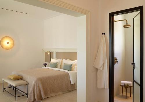 Bonzoe Suites & Villas