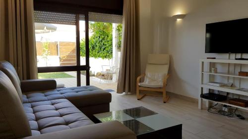 Magnific Studio with a cozy garden 5 minutes to the beach Albufeira