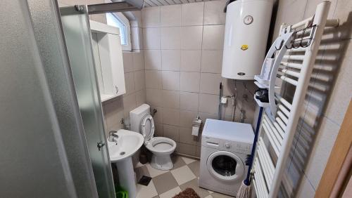 Veki's house, Skopje (foto 10)