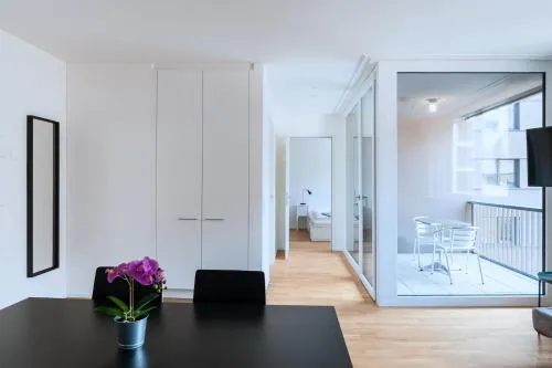 HITrental Messe Apartments in Basel, Schweiz