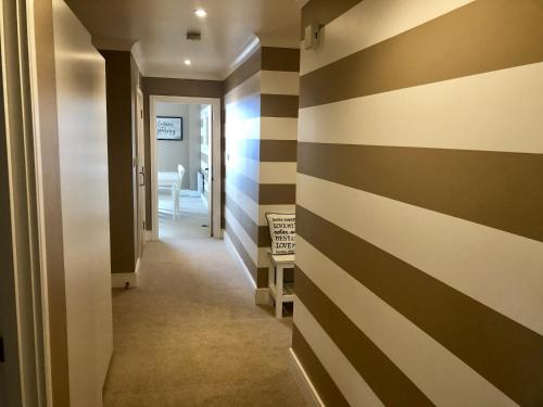 Toothbrush Apartments - Ipswich Waterfront - Anchor St - image 6