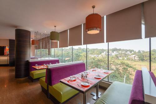 Restaurant, Triose Boutique Hotel Lonavala in Lonavala