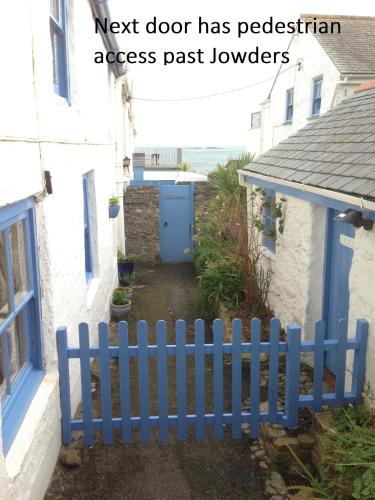 Jowders Cottage - image 7