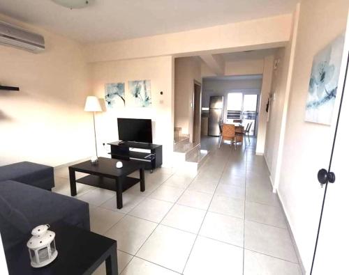 Kapparis Cozy House 10 minutes walk from the beach