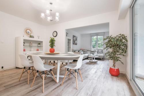 Appartement en résidence entre mer et forêt - image 11