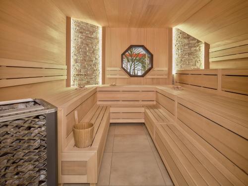 Gyógyfürdő, Hotel Garni Cafe Schacher in Oberwolfach