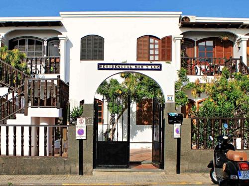Playa Honda Home 3