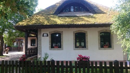  Hajóskert Vendégház in Gönyů