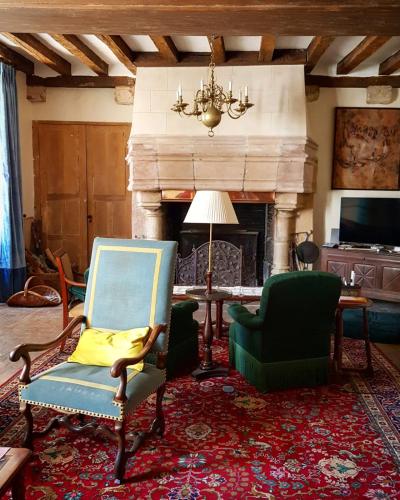 صالة مشتركة/ منطقة التلفزيون, Le Prieure d'Orchaise in أورشيز