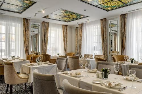 Grand Hotel Zvezda - image 12