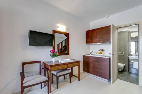 virtuvė, Porto Platanias Village Resort in Platanias