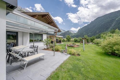 Exterior view, Apart Armin in Langenfeld