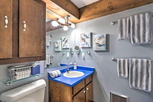 Private Creekside Cottage Between Ridgway and Ouray! - image 6