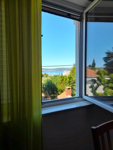 Three-Bedroom Apartment image 6