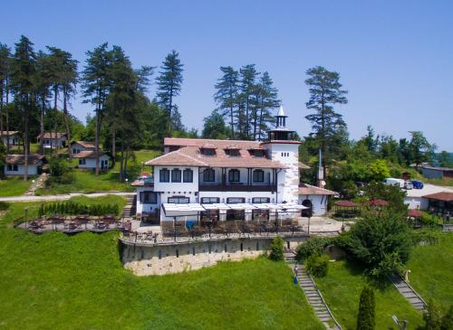 B&B Tryavna - Complex Brashlyan - Bed and Breakfast Tryavna